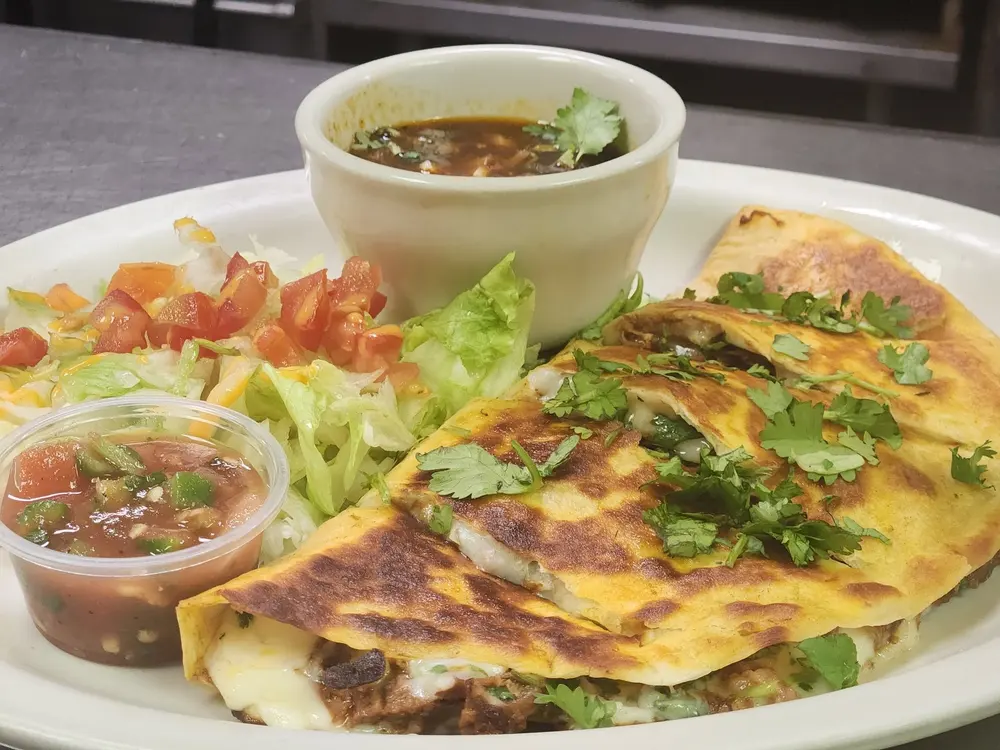 Fajita-style quesadilla with salsa